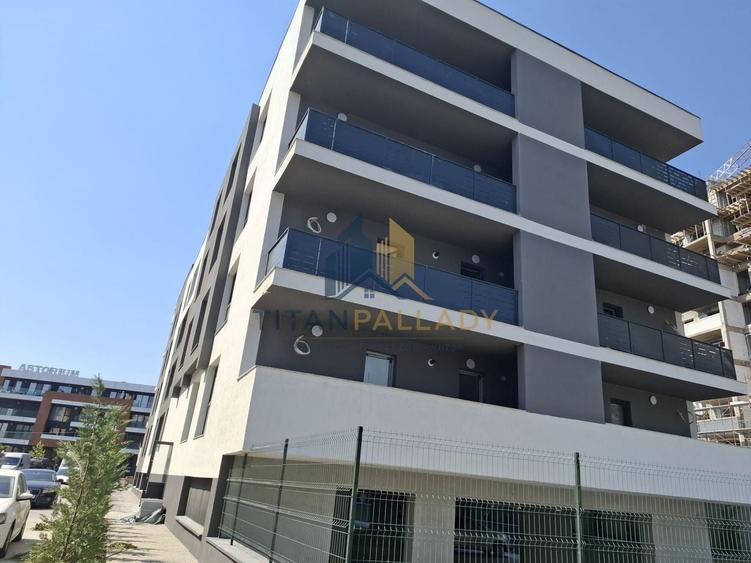 Apartament cu 3 camere decomandat în Theodor Pallady