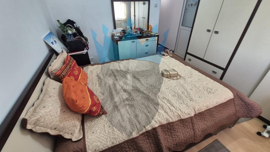 Apartament cu 3 camere decomandat, mobilat în Rahova