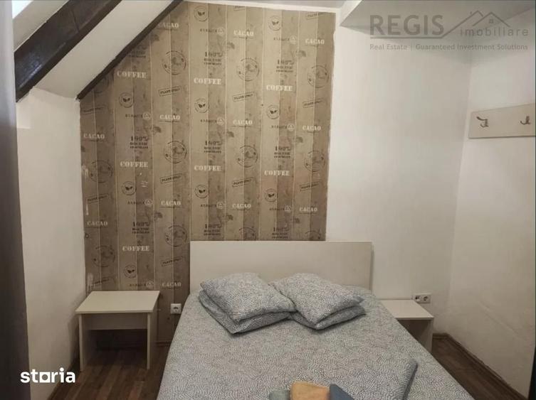 Casă cu 9 camere cu Teren 500 Mp în Central