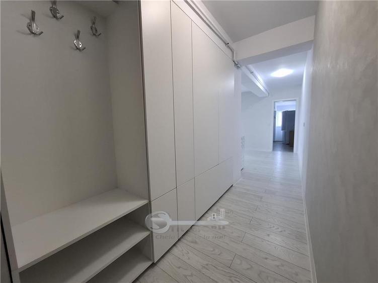 Apartament cu 2 camere semidecomandat, mobilat în Cug