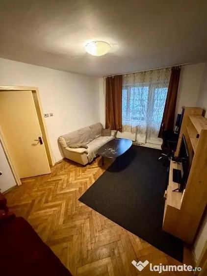 Apartament cu 2 camere semidecomandat în Nicolina