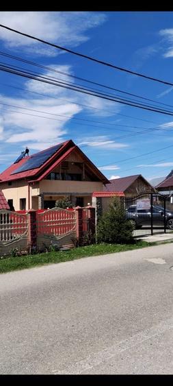 Casă cu 4 camere cu Teren 1600 Mp în Valea Stânii