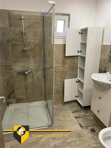Apartament cu 3 camere decomandat, mobilat în Valea Aurie