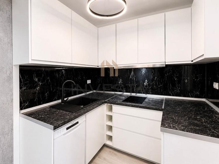 Apartament cu 2 camere semidecomandat, mobilat în Mărăști