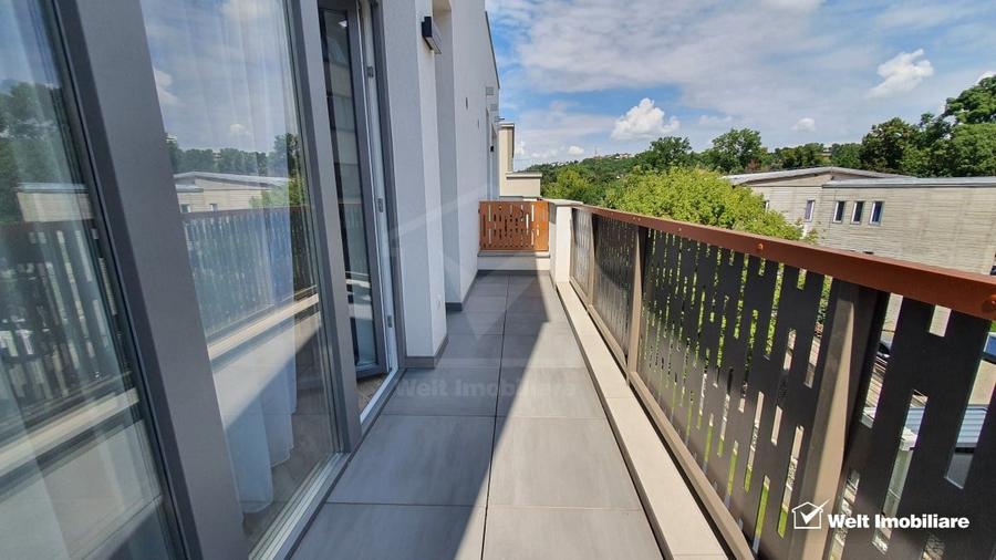 Apartament cu 2 camere semidecomandat, mobilat în Central