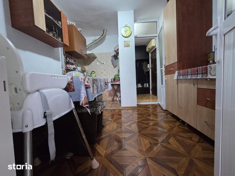 Apartament cu 2 camere decomandat în E3