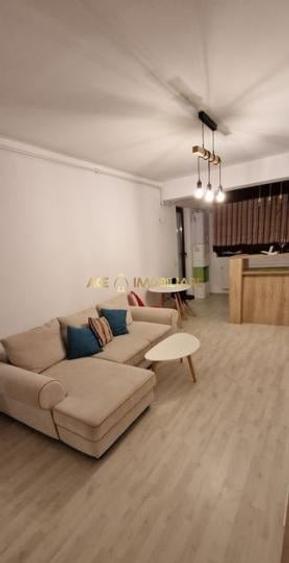 Apartament cu 2 camere semidecomandat, mobilat în Rahova