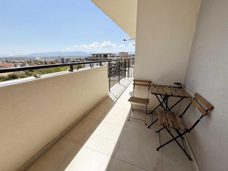 Apartament cu 2 camere decomandat în Lotrioara