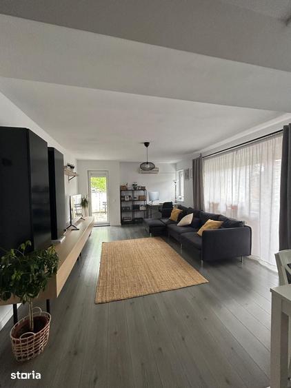 Apartament cu 3 camere decomandat în Apahida