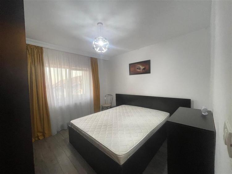 Apartament cu 2 camere decomandat în Obcini