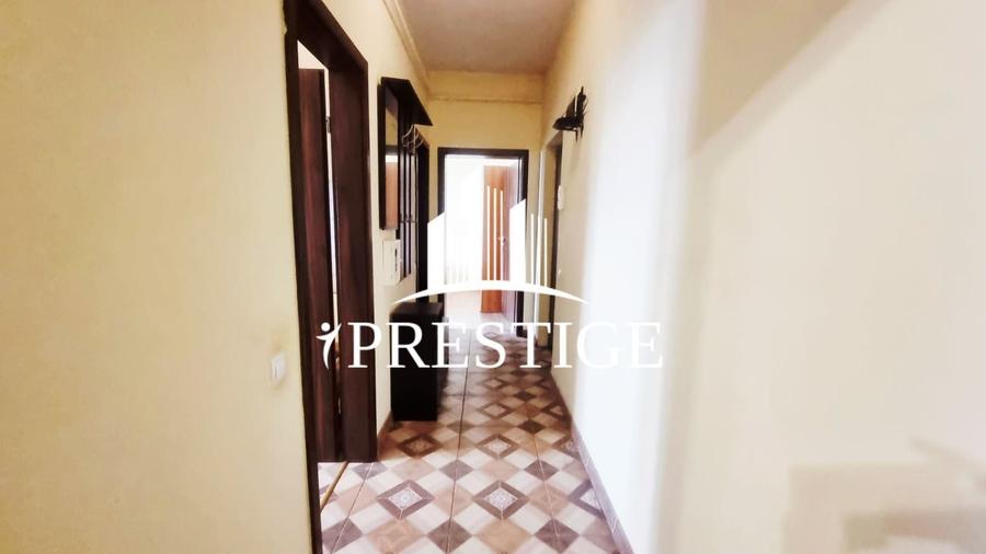 Apartament cu 2 camere decomandat, mobilat în Piața Cluj