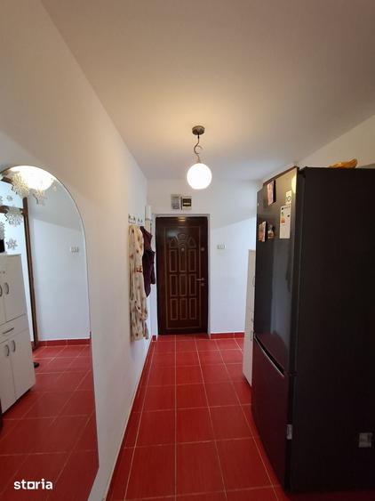 Apartament cu 3 camere în Inel II