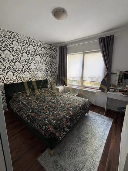 Apartament cu 3 camere semidecomandat, mobilat în Florești