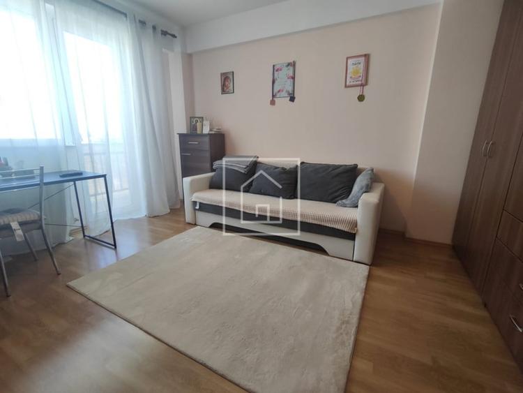 Apartament cu 2 camere decomandat, mobilat în Turnișor