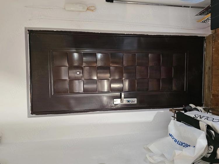 Apartament cu 2 camere semidecomandat în Girocului