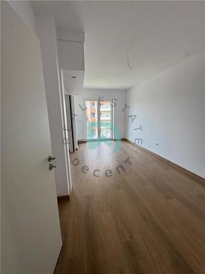 Garsonieră decomandată în Avantgarden