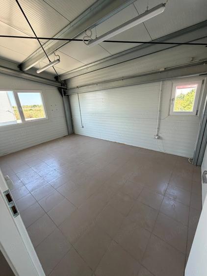Spațiu comercial, de 600 mp, în Sânandrei