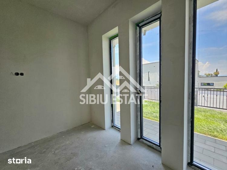 Casă cu 4 camere cu Teren 310 Mp în Chirpăr
