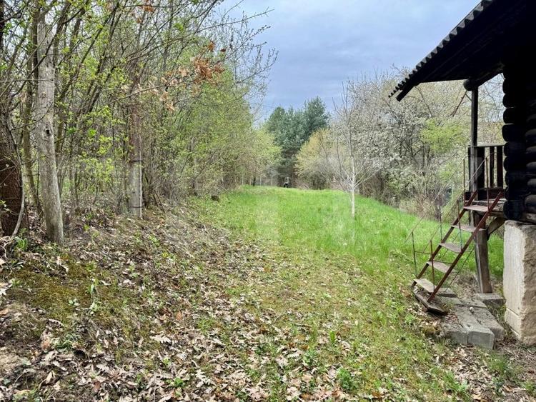 Teren Construcții intravilan de 960 mp, în Periferie