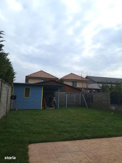 Casă cu 4 camere cu Teren 335 Mp în Dumbrăvița