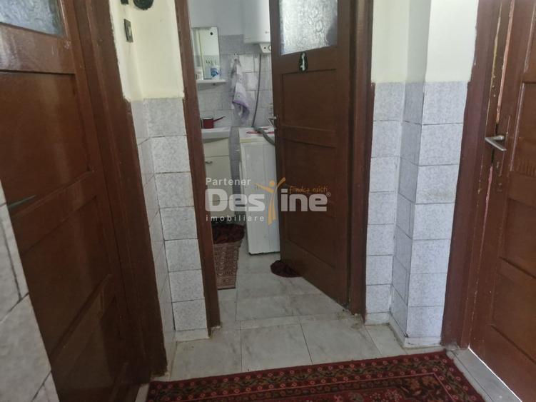 Casă individuală cu 3 camere cu Canalizare în Pianu de Sus