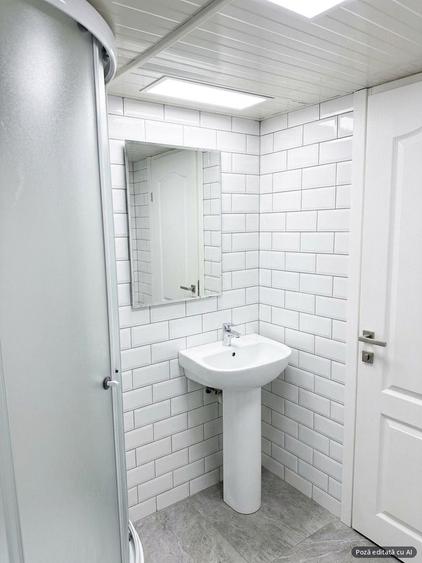 Spațiu comercial, de 230 mp, în Central