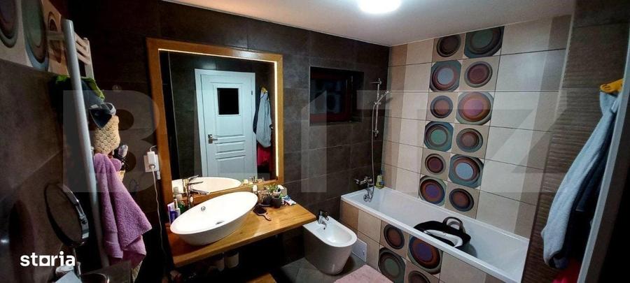 Casă cu 4 camere în Central