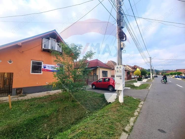Casă cu 3 camere cu Teren 562 Mp în Central