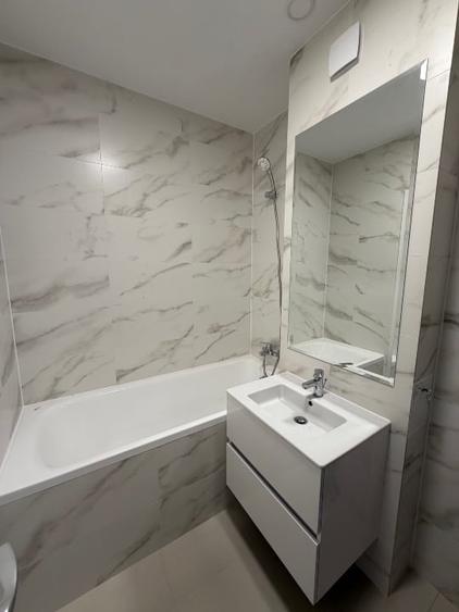Apartament cu 2 camere nedecomandat în Theodor Pallady