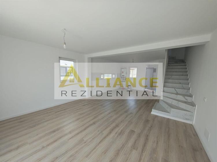 Duplex cu 3 camere cu Canalizare în Berceni