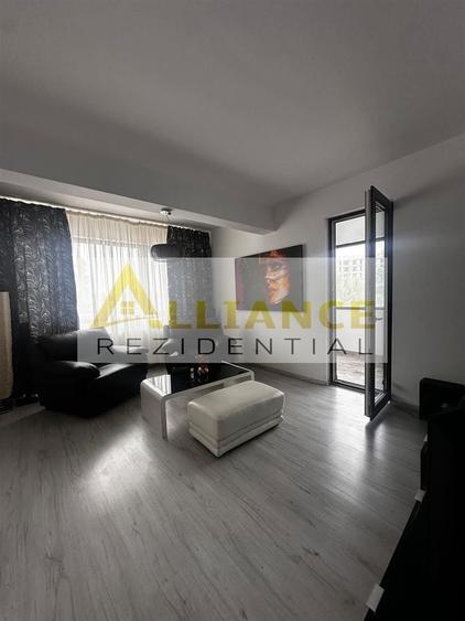 Apartament cu 3 camere decomandat în Berceni