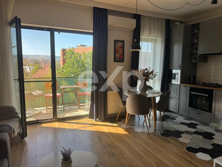 Apartament cu 2 camere semidecomandat în Bulgaria