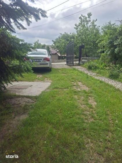 Casă cu 4 camere cu Teren 730 Mp în Pictor Rosenthal