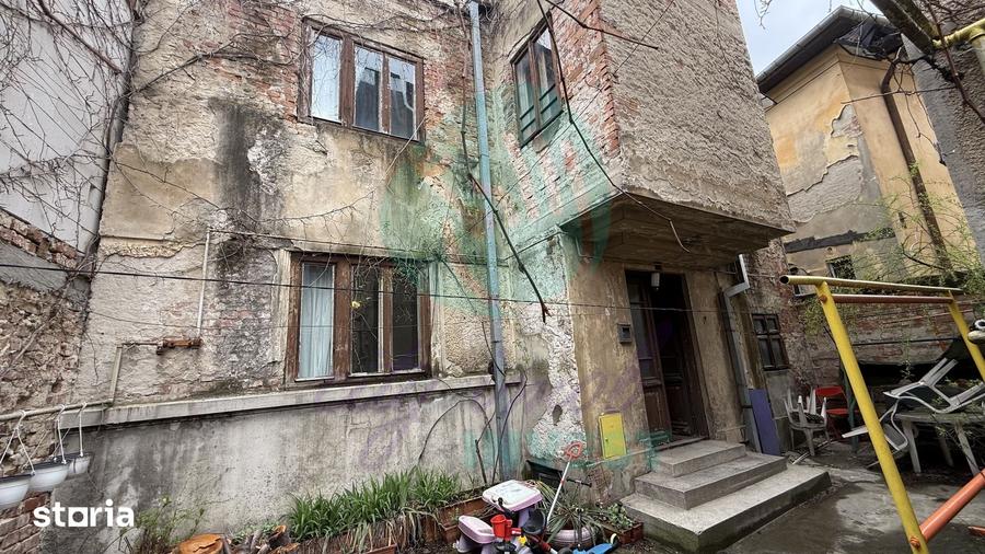 Casă cu 3 camere cu Teren 50 Mp în Iancului