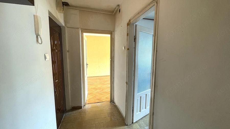 Apartament 2 camere Decomandat Marasti Sens Giratoriu OMV - 5