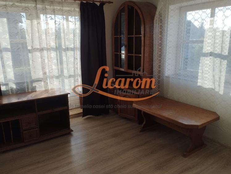 Apartament 3 camere Comuna Cristian,mobilat si utilat 430 euro. - 3
