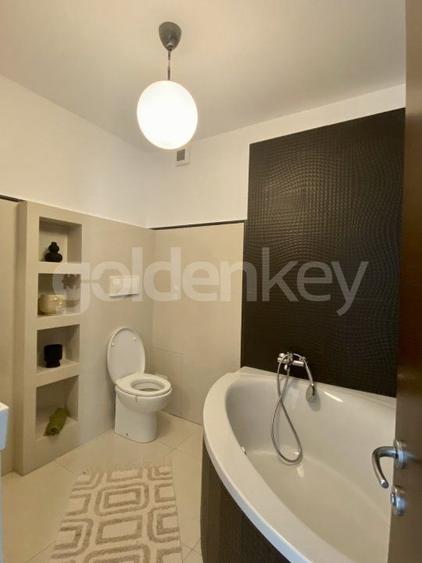 Apartament cu 3 camere decomandat, mobilat în Șoseaua Nordului