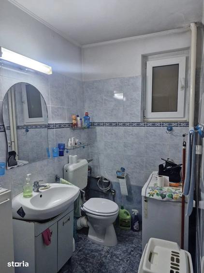 Apartament cu 2 camere semidecomandat în Gara de Nord