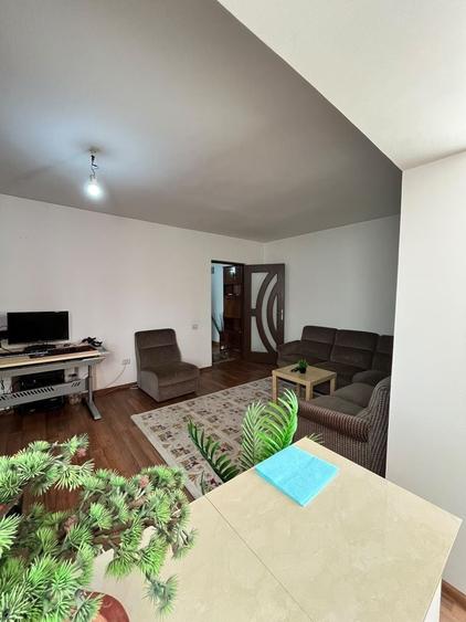 Casă cu 2 camere în Central