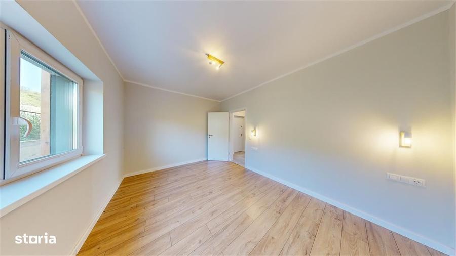 Apartament cu 2 camere decomandat în Cristian