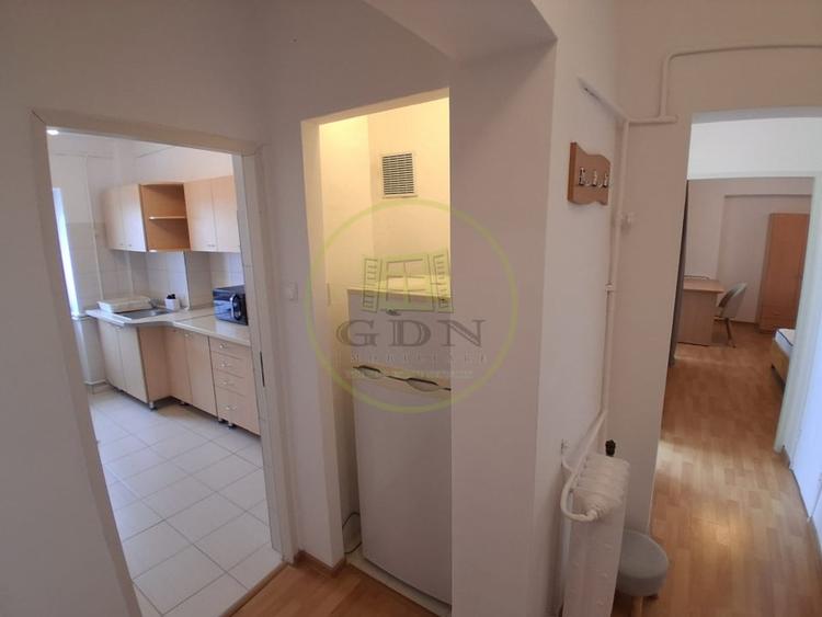 Apartament cu 2 camere decomandat, mobilat în Zorilor