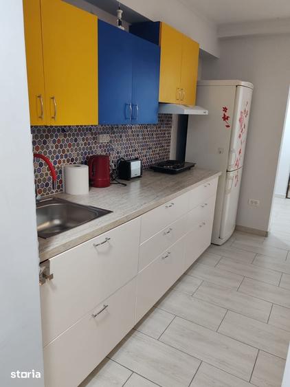 Apartament cu 2 camere semidecomandat în Obor