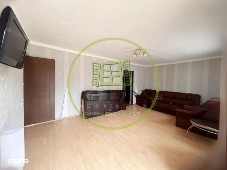 Apartament cu 3 camere decomandat în Brazda lui Novac
