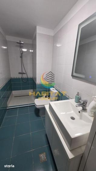 Casă cu 6 camere cu Teren 200 Mp în Central