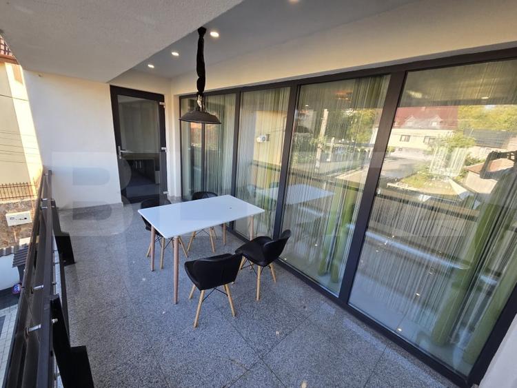 Apartament cu 3 camere decomandat, mobilat în Central