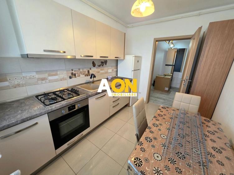 Apartament cu 2 camere decomandat, mobilat în Cetate
