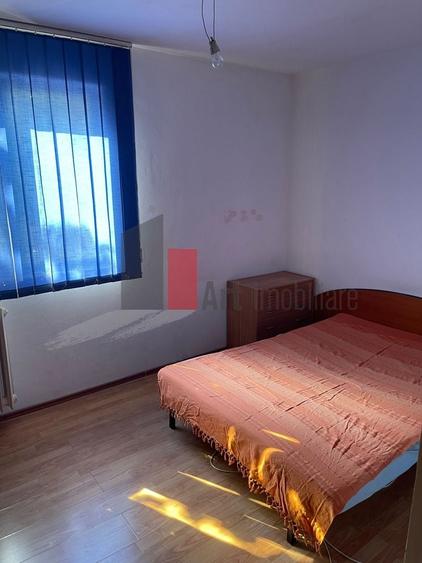 Apartament cu 2 camere semidecomandat în Drumul Taberei