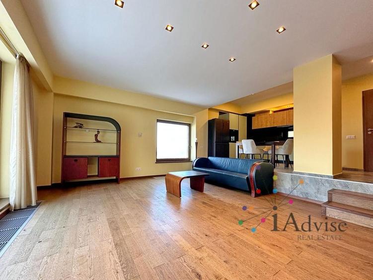 Apartament cu 3 camere decomandat, mobilat în Drumul Poienii