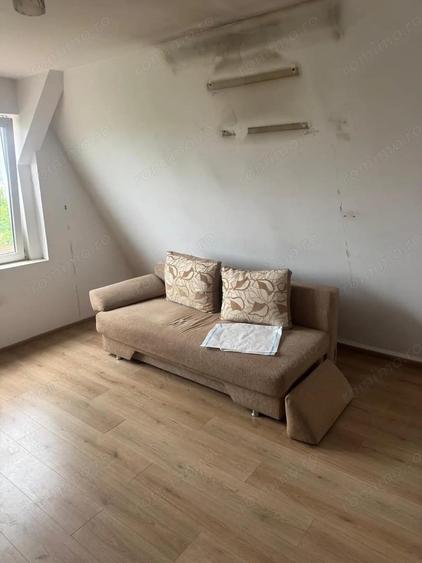 Apartament cu 3 camere decomandat în Sângeorgiu de Mureș