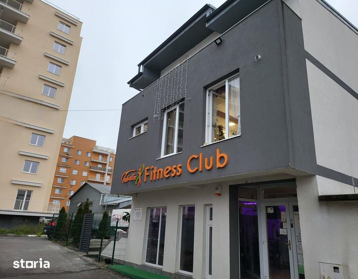 Spațiu comercial, de 162 mp, în Zăvoi